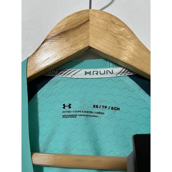 Under Armour HexDelta Running Long Sleeve Shirt Size XS Colorblock Athletic NEW - Picture 5 of 7